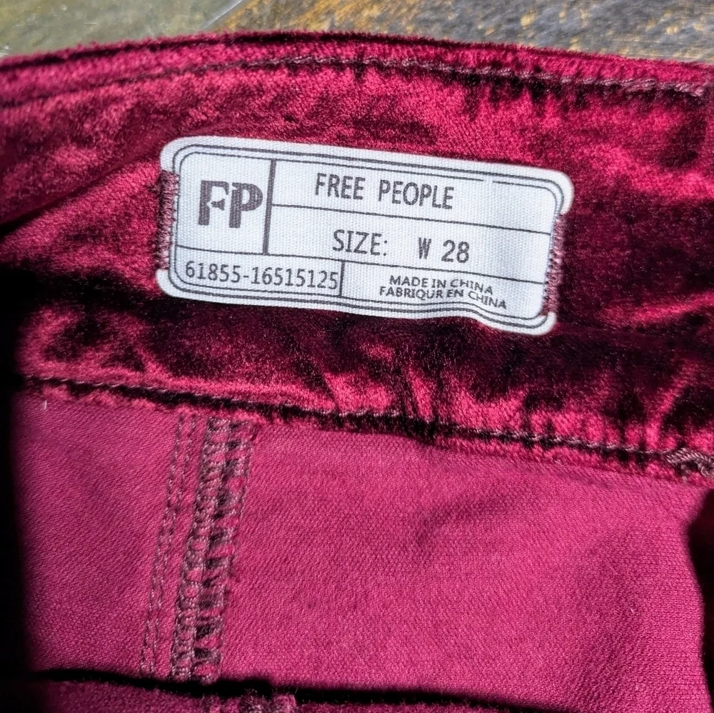 Free People Crushed Velvet‎ Mini Skirt Burgundy Red Grunge Retro Chic - Picture 6 of 10